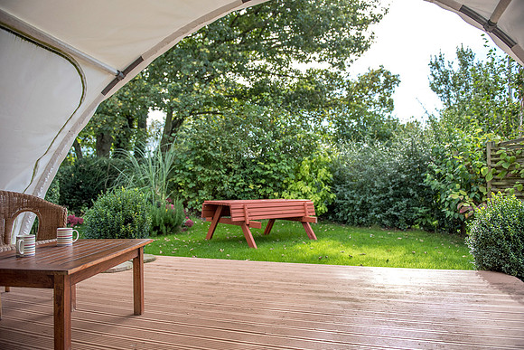 Stonehenge Campsite commercial shoot